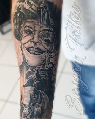 Saiyan Tattoo (La Rochelle) à La Jarrie