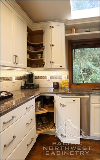 Kitchen Remodeler «Pacific Northwest Cabinetry & Remodeling», reviews and photos, 7190 SE King Rd, Portland, OR 97222, USA