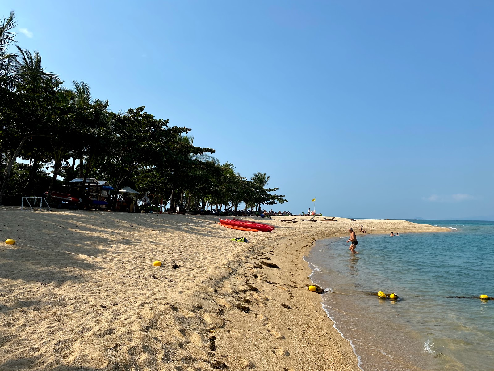 Fotografie cu W Beach - locul popular printre cunoscătorii de relaxare