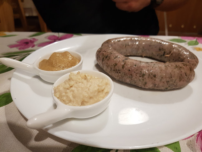 Restauracja Gorąca Kiełbasiarnia - Bałuty - Restauracja