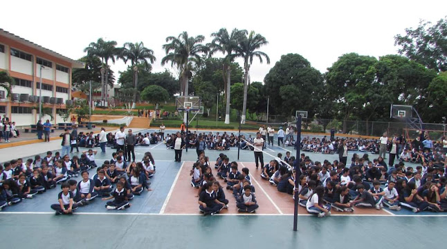 Opiniones de Unidad Educativa Particular Politécnico - COPOL en Guayaquil - Escuela
