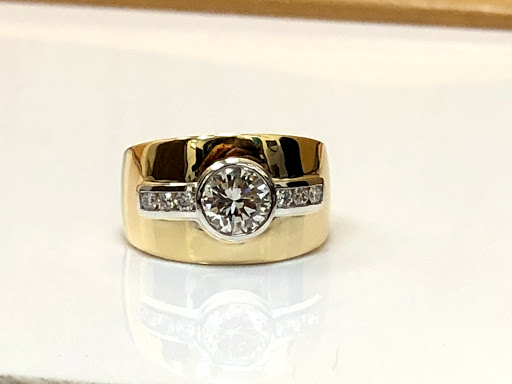 Jeweler «Almaza Jewelers», reviews and photos, 2510 University Blvd, Houston, TX 77005, USA