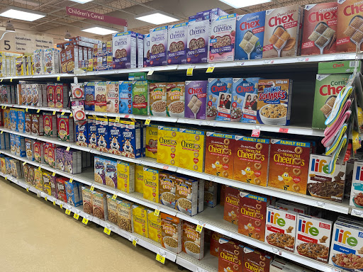 Grocery Store «Schnucks», reviews and photos, 3100 Madison Ave, Granite City, IL 62040, USA