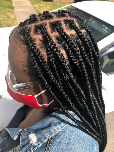 Queen Crys Mobile Braider LLC