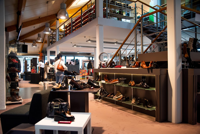 Beoordelingen van Chaussures Pecasse in Hoei - Schoenenwinkel