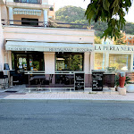 Photo n° 1 de l'avis de Youtube.i fait le 16/09/2019 à 21:46 pour LA PERLA NERA à Mandelieu-la-Napoule