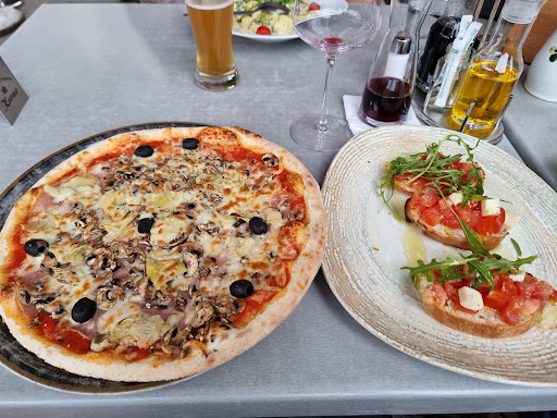 Pizzeria Ristorante Azzurro GmbH en Schruns