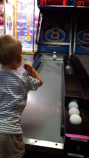 Roller Skating Rink «Magic Wheels Skating Center», reviews and photos, 1671 Fort Campbell Blvd, Clarksville, TN 37042, USA