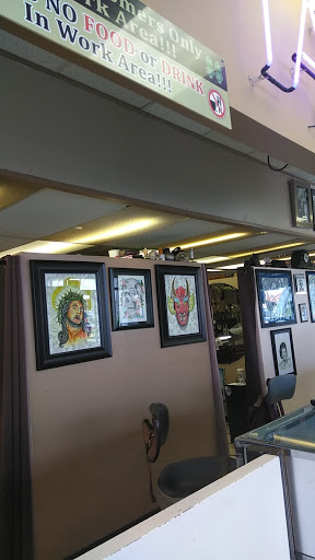 Tattoo Shop «Distinctive Ink», reviews and photos, 8415 Rosemead Blvd, Pico Rivera, CA 90660, USA