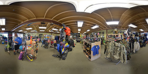 Sporting Goods Store «Superior Seconds Gear Exchange», reviews and photos, 96 Front St S, Issaquah, WA 98027, USA