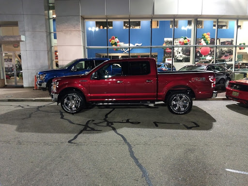 Car Dealer «Tasca Automotive Group», reviews and photos, 1300 Pontiac Ave, Cranston, RI 02920, USA