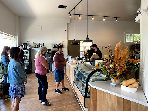 Wingen Bakery image