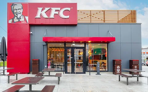 KFC Cahors image