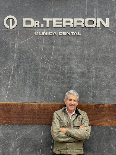 DR. TERRÓN CLÍNICA DENTAL en Salamanca, Salamanca