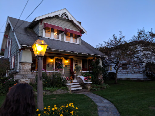 Bed & Breakfast «Ashford Cottage», reviews and photos, 25 Oakland Ave, Warwick, NY 10990, USA