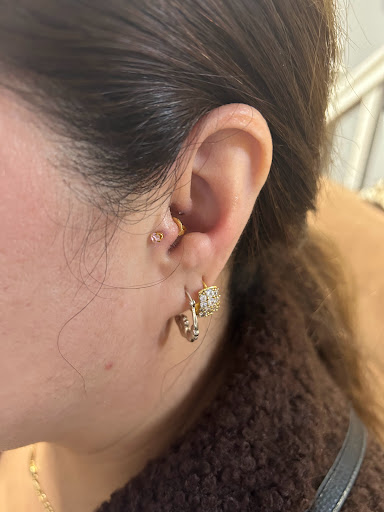 Explore back thigh tattoo ideas, creative tattoo ideas in East Elmhurst, available at Monick perforaciones