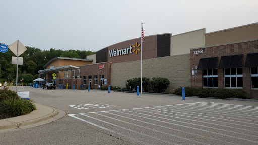 Discount Store «Walmart», reviews and photos, 12200 River Ridge Blvd, Burnsville, MN 55337, USA