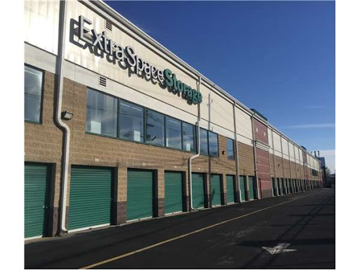 Self-Storage Facility «Extra Space Storage», reviews and photos, 74 NJ-17, Hasbrouck Heights, NJ 07604, USA