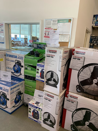 Hardware Store «Harbor Freight Tools», reviews and photos, 65 NJ-17, Hasbrouck Heights, NJ 07604, USA