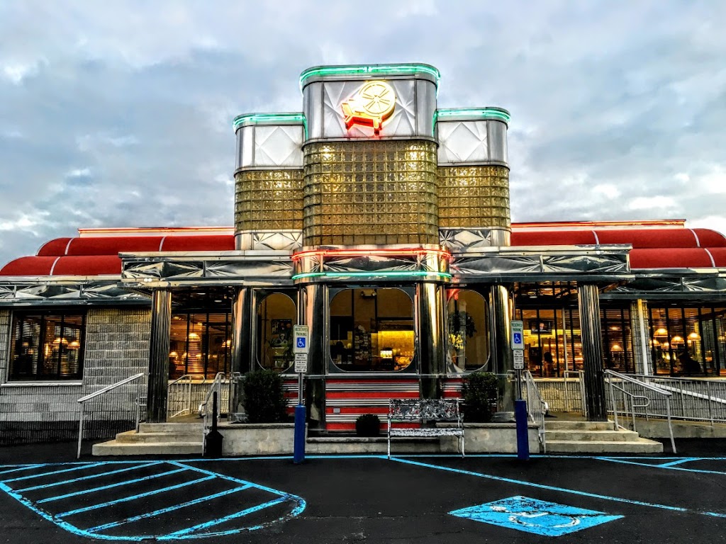 Spinning Wheel Diner 08833