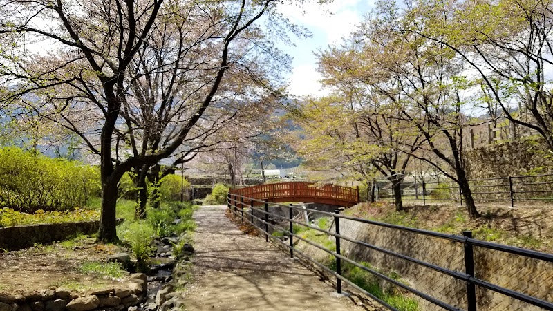 ほたるみ橋公園