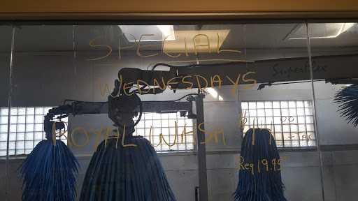 Car Wash «Wellwood Car Wash», reviews and photos, 990 Wellwood Ave, Lindenhurst, NY 11757, USA