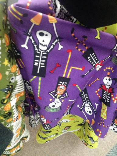 Fabric Store «Sewfisticated Discount Fabrics», reviews and photos, 303 Worcester Rd, Framingham, MA 01701, USA