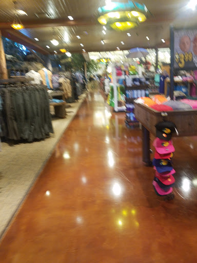 Sporting Goods Store «Bass Pro Shops», reviews and photos, 6425 Daniel Burnham Dr, Portage, IN 46368, USA