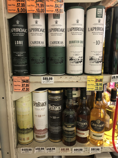 Liquor Store «Liquor Locker», reviews and photos, 1740 Dual Hwy, Hagerstown, MD 21740, USA