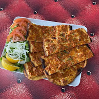Plats et boissons du Restaurant turc Restaurant La Terrasse Kebab à Saint-Priest - n°1
