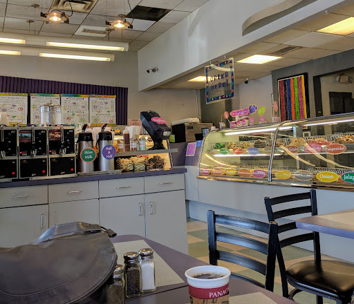 Donut Shop «Duck Donuts», reviews and photos, 300 Elden St A, Herndon, VA 20170, USA