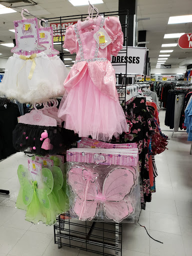 Shopping Mall «The Shops at Iverson», reviews and photos, 3737 Branch Ave, Temple Hills, MD 20748, USA