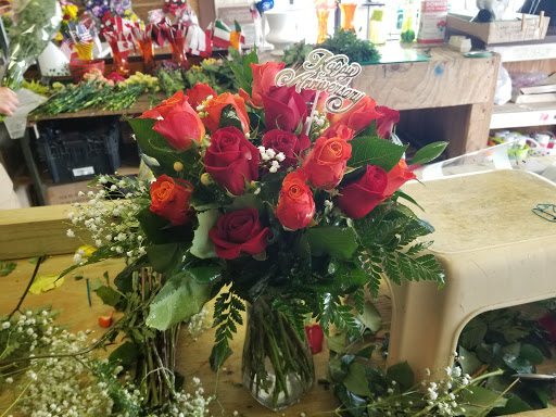 Florist «Flower Peddler», reviews and photos, 38350 Garfield Rd, Charter Twp of Clinton, MI 48038, USA