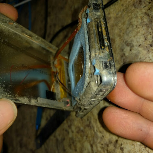 Electronics Repair Shop «RockIT Repairs - Cell Phones, Tablets and Laptops», reviews and photos, 1319 Lafayette Blvd #300, Fredericksburg, VA 22401, USA