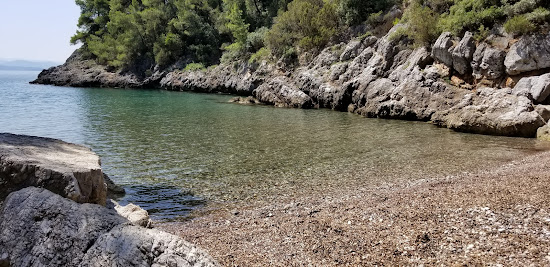 Agkali secret beach