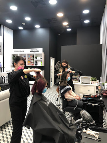 Opinii despre Apollo Beauty Salon - Vivo Mall în <nil> - Coafor