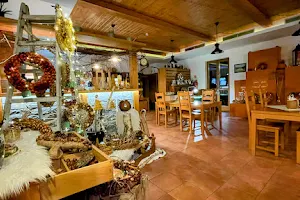 Restaurace a penzion Na Pinduli image