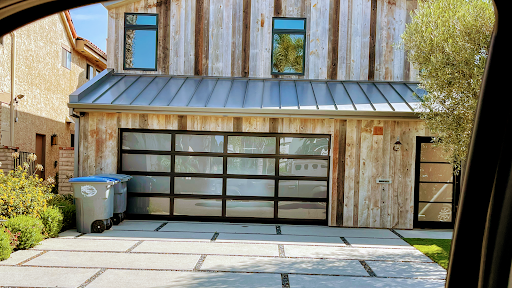 PRO - TECH GARAGE DOORS & GATES