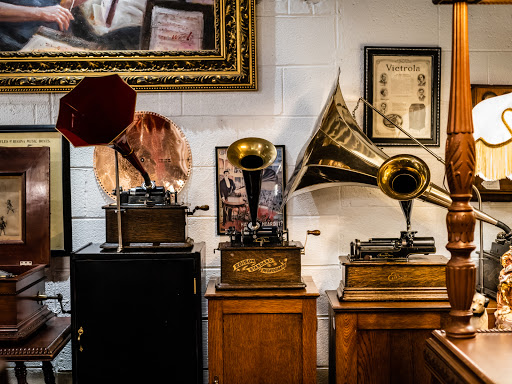 Used Furniture Store «Barrington Resale Shop», reviews and photos, 2214 E Algonquin Rd, Algonquin, IL 60102, USA