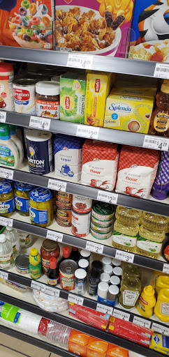 Convenience Store «7-Eleven», reviews and photos, 1661 E Colorado Blvd, Pasadena, CA 91106, USA