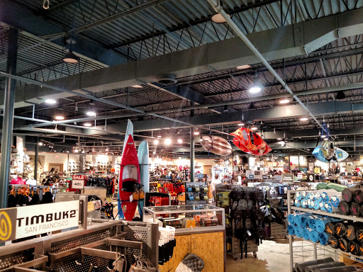 Outdoor Sports Store «Eastern Mountain Sports», reviews and photos, 68 Fort Eddy Rd, Concord, NH 03301, USA