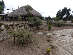 Hacienda Simon Bolivar / Pugro