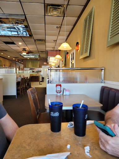 Shopping Mall «Beach Shopping Center», reviews and photos, 1831 Main St, Peekskill, NY 10566, USA