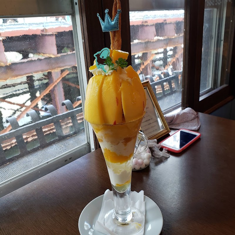 カフェ ド リオン ブルー 愛知県名古屋市中村区那古野 カフェ 喫茶 グルコミ