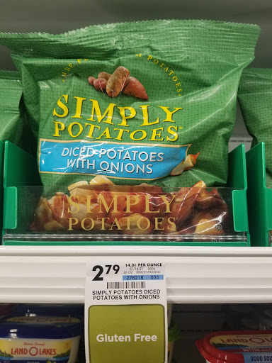 Supermarket «Giant Eagle Supermarket», reviews and photos, 900 Northfield Rd, Bedford, OH 44146, USA