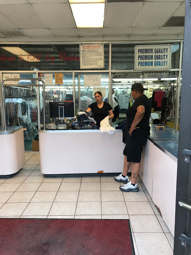 Dry Cleaner «Ost Cleaners», reviews and photos, 5939 Scott St B, Houston, TX 77021, USA