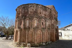 Restos de la Ermita de los Milagros (ábside) image