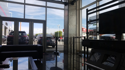 Toyota Dealer «One Toyota of Oakland», reviews and photos, 8181 Oakport St, Oakland, CA 94621, USA