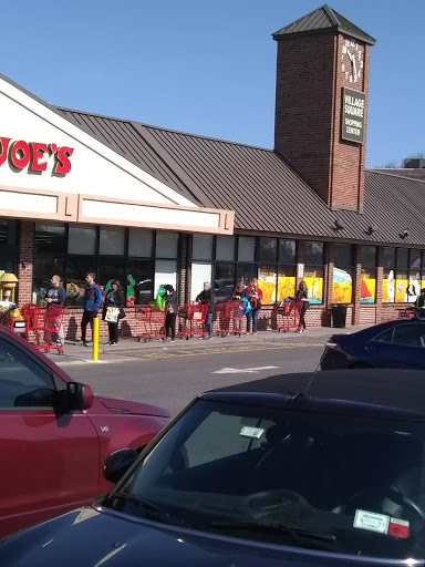 Shopping Mall «Village Square Shopping Center», reviews and photos, 1262 W Boston Post Rd, Larchmont, NY 10538, USA