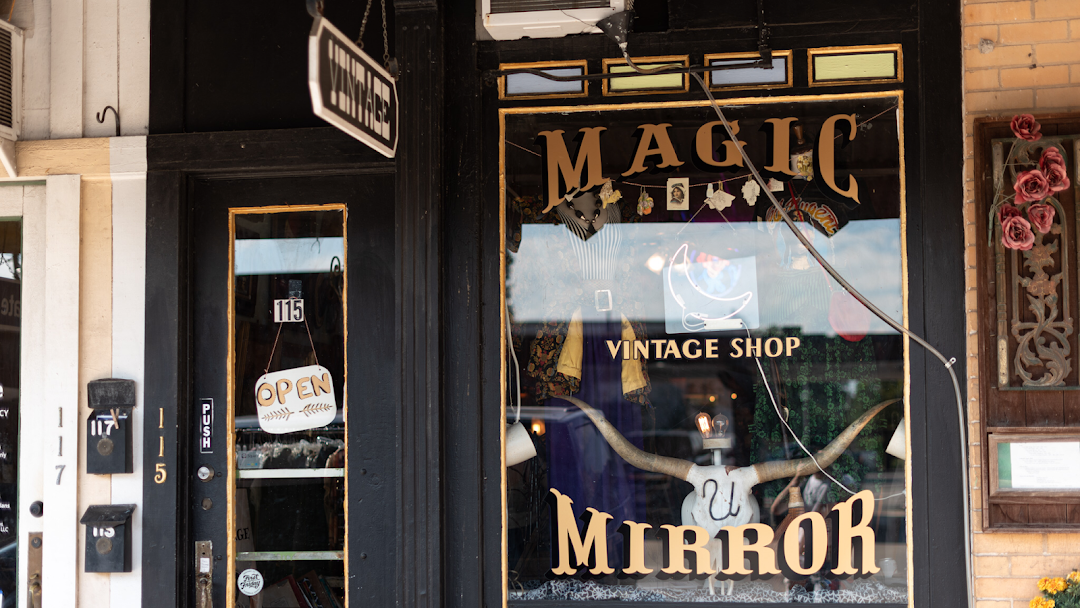 Magic Mirror Vintage